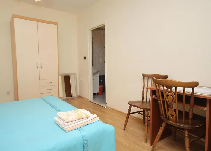 5724b Apartament *
