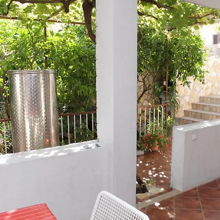 Apartment 5724b Stari Grad (Hvar)